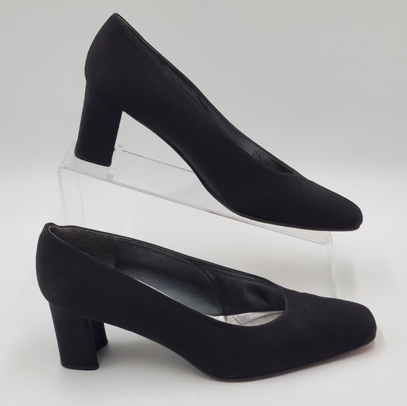 Stuart Weitzman Black Fabric Pumps - Picture 5 of 15